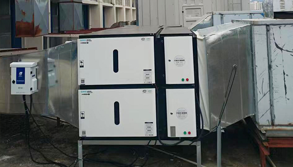 活性炭油煙凈化器與UV光解油煙凈化器有什么不同?