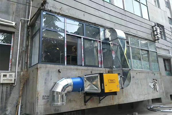 工業(yè)油煙凈化器挑選品牌 工業(yè)油煙凈化器挑選品牌